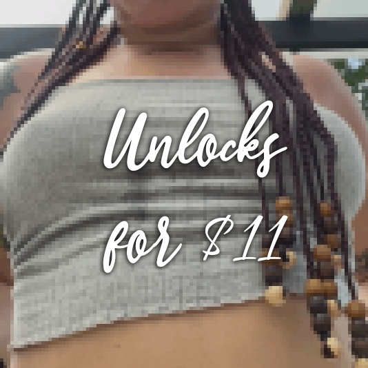 Jumping the rope in the best way. NAKED