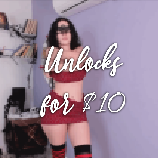 Playing with my mask, I did a striptease..